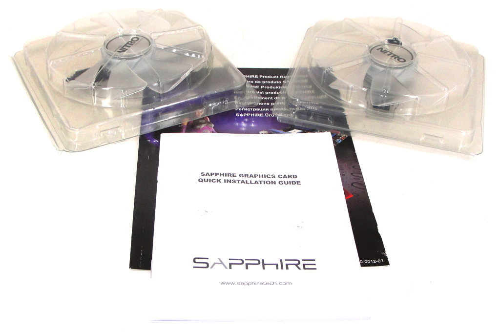 Der Lieferumfang der Sapphire NITRO+ Radeon RX 580 8GD5 Limited Edition auf einen Blick.