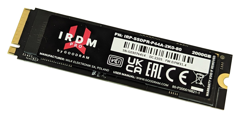 Die IRDM PRO SSD ohne den mitgelieferten Kühlkörper.