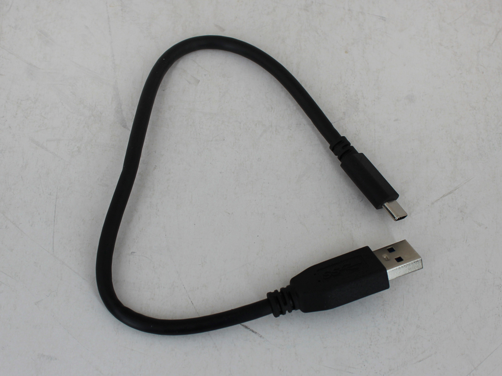 30 cm USB-Anschlusskabel.