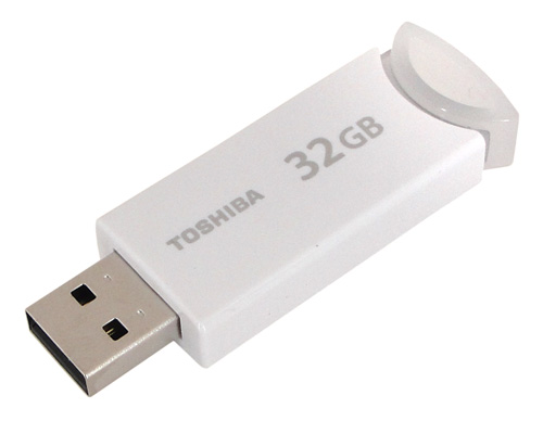 Toshiba TransMemory Clickable 32 GB Test