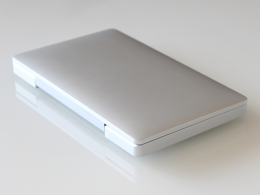 Das Aluminium-Gehäuse des GPD Pocket macht einen sehr hochwertigen Eindruck und ist perfekt verarbeitet.