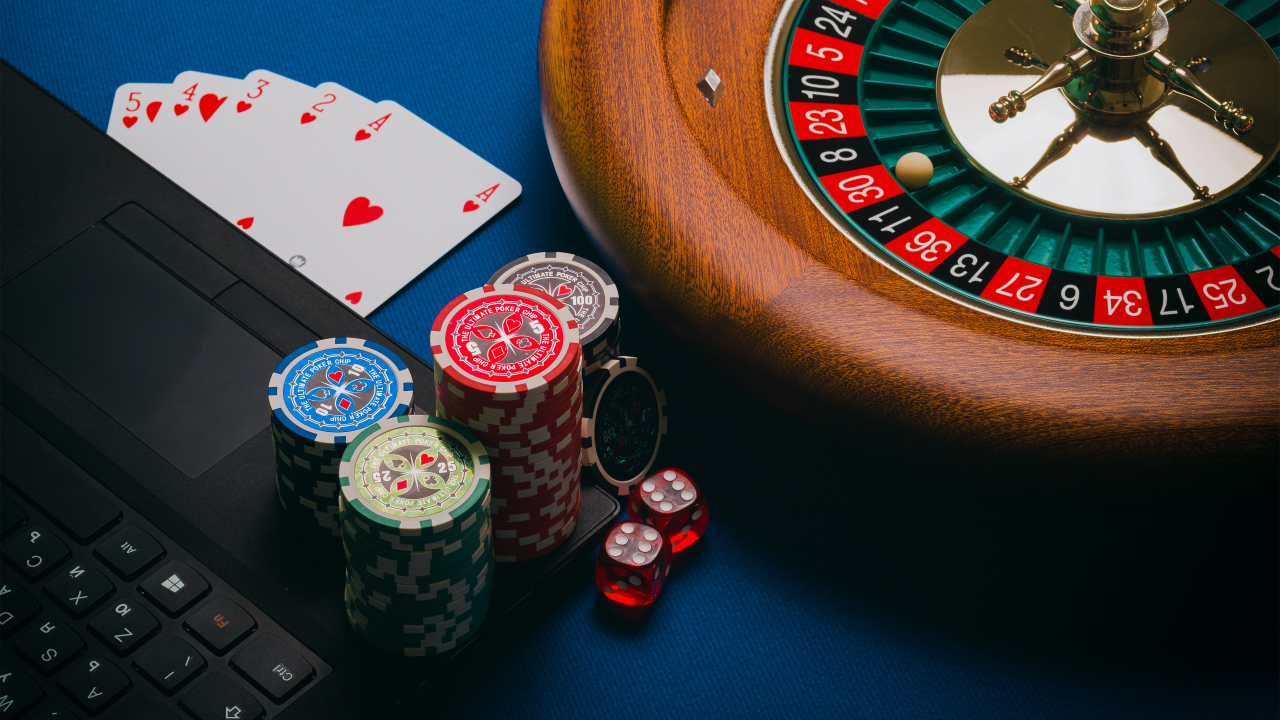 Gesetze für Glücksspiel – was müssen Spieler im Auge behalten?
